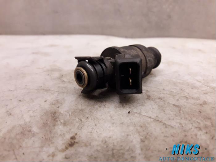 Injector (benzine injectie) van een Daewoo Matiz 1.0 2003
