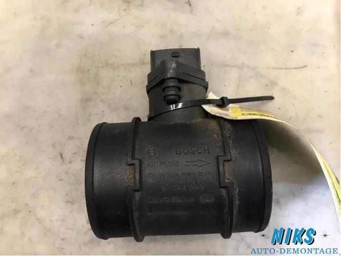 Gebruikte Luchtweger Opel Corsa C (F08/68) 1.3 CDTi 16V Prijs op aanvraag aangeboden door Niks autodemontage