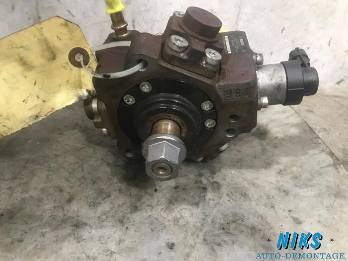 Gebruikte Brandstofpomp Mechanisch Ford Focus Prijs op aanvraag aangeboden door Niks autodemontage