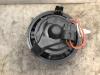 Kachel Ventilatiemotor van een Dacia Logan MCV III/Sandero Wagon (SD07) 0.9 TCe 90 12V 2017