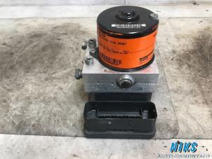 Gebruikte ABS Pomp Ford Focus 2 1.6 16V Prijs op aanvraag aangeboden door Niks autodemontage