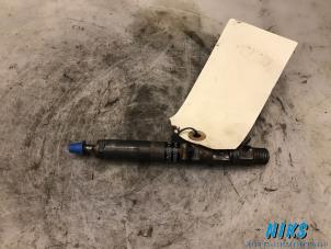 Gebruikte Verstuiver (diesel) Renault Clio II Societe (SB) 1.5 dCi 80 Prijs op aanvraag aangeboden door Niks autodemontage