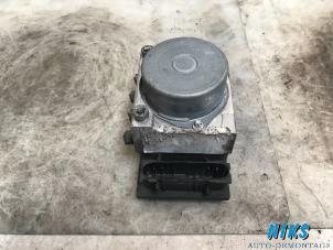 Gebruikte ABS Pomp Renault Kangoo Express (FW) 1.5 dCi 85 Prijs op aanvraag aangeboden door Niks autodemontage