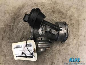 Gebruikte Uitlaat gasklep (EGR) Volkswagen Transporter Prijs op aanvraag aangeboden door Niks autodemontage