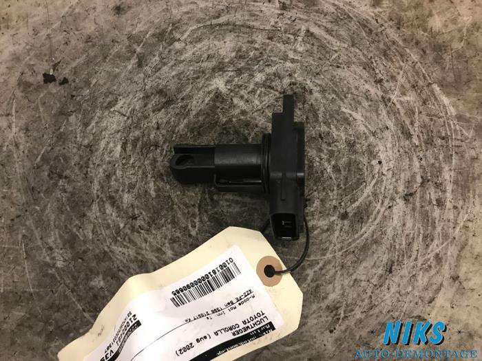 Gebruikte Luchtweger Toyota Corolla (E12) 1.4 16V VVT-i Prijs op aanvraag aangeboden door Niks autodemontage
