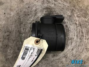 Gebruikte Luchtweger Peugeot 407 SW (6E) 1.6 HDiF 16V Prijs op aanvraag aangeboden door Niks autodemontage