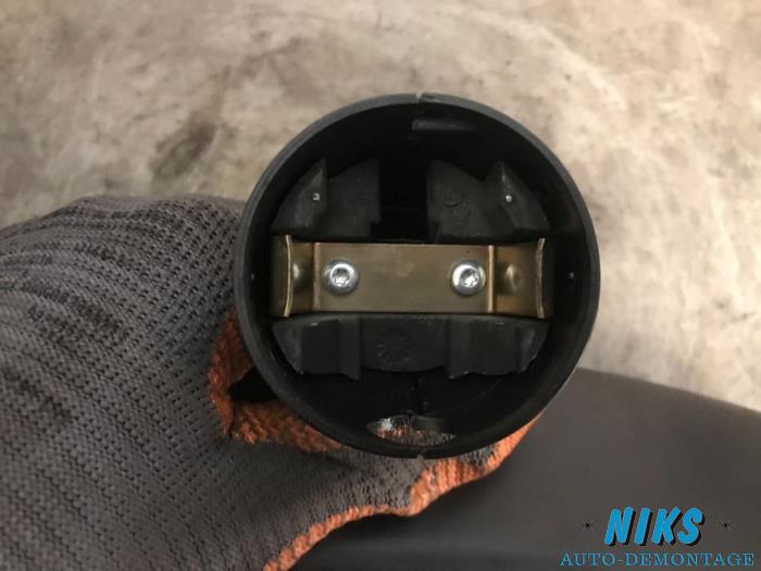 Binnenspiegel van een Volkswagen Polo IV (9N1/2/3) 1.2 12V 2006
