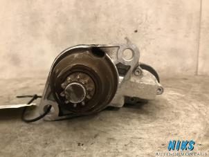 Gebruikte Startmotor Volkswagen Polo IV (9N1/2/3) 1.9 SDI Prijs op aanvraag aangeboden door Niks autodemontage