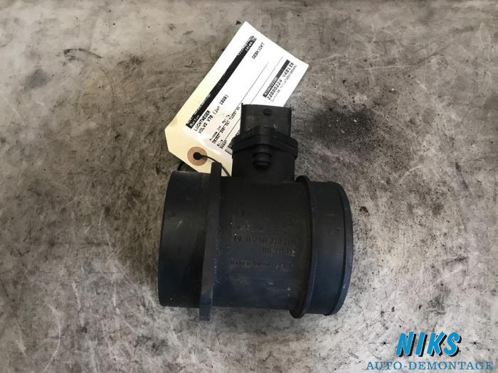 Gebruikte Luchtweger Volvo V70 (GW/LW/LZ) 2.5 TDI Prijs op aanvraag aangeboden door Niks autodemontage