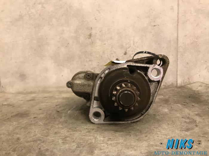 Gebruikte Startmotor Volkswagen Caddy III (2KA,2KH,2CA,2CH) 1.6 TDI 16V Prijs op aanvraag aangeboden door Niks autodemontage