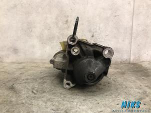 Gebruikte Startmotor Renault Laguna II Grandtour (KG) 2.0 16V Prijs op aanvraag aangeboden door Niks autodemontage
