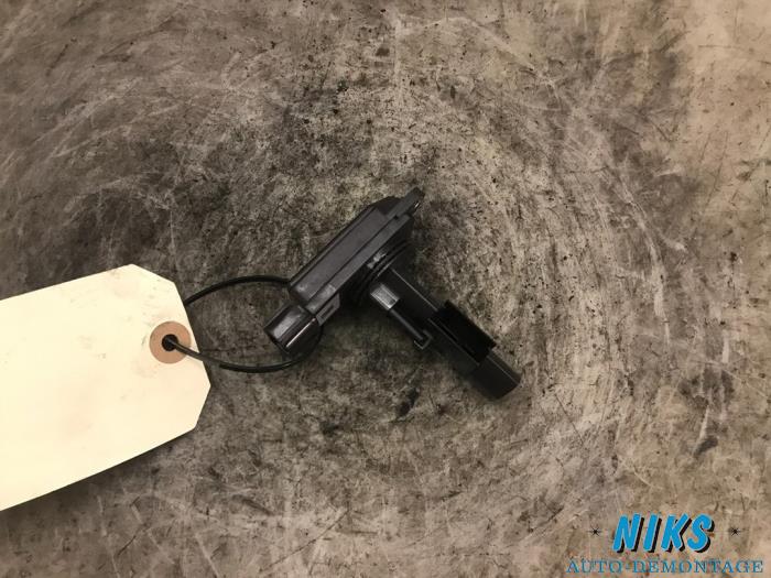 Gebruikte Luchtweger Suzuki New Ignis (MH) 1.3 16V Prijs op aanvraag aangeboden door Niks autodemontage