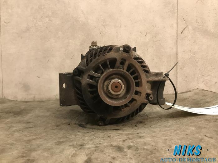 Gebruikte Dynamo Mazda 6 Sportbreak (GY19/89) 2.0i 16V Prijs op aanvraag aangeboden door Niks autodemontage