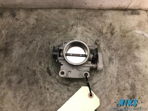 Gebruikte Gasklephuis Dacia Logan MCV (KS) 1.6 16V Prijs op aanvraag aangeboden door Niks autodemontage