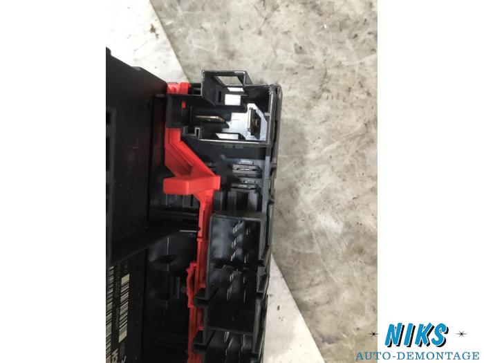 Computer Diversen van een Volkswagen Caddy III (2KA,2KH,2CA,2CH) 1.9 TDI 2007