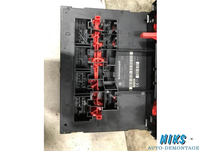 Computer Diversen van een Volkswagen Caddy III (2KA,2KH,2CA,2CH) 1.9 TDI 2007