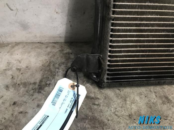 Airco Radiateur van een Seat Altea (5P1) 2.0 FSI 16V 2006