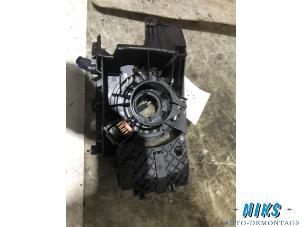 Gebruikte Klokveer Airbag Renault Clio III (BR/CR) 1.6 16V Prijs op aanvraag aangeboden door Niks autodemontage