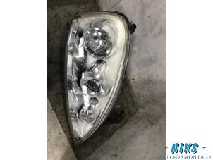 Gebruikte Koplamp rechts Opel Combo (Corsa C) 1.3 CDTI 16V Prijs op aanvraag aangeboden door Niks autodemontage
