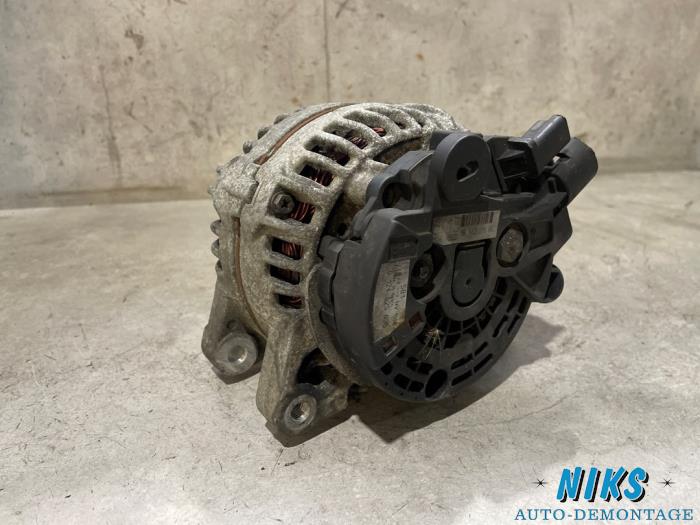 Dynamo van een Peugeot 307 SW (3H) 2.0 HDi 90 2003