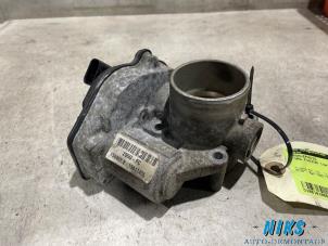 Gebruikte Gasklephuis Ford Fusion 1.25 16V Prijs op aanvraag aangeboden door Niks autodemontage