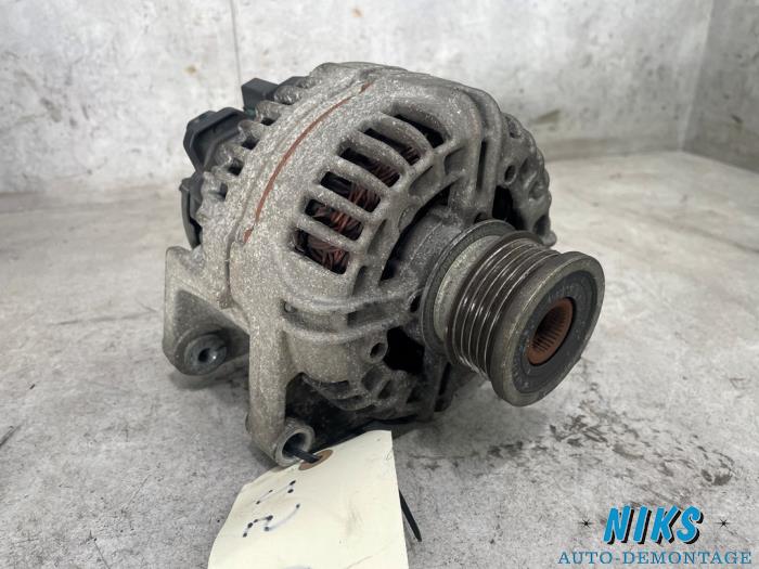 Gebruikte Dynamo Opel Corsa D 1.6i GSI 16V Turbo Prijs op aanvraag aangeboden door Niks autodemontage