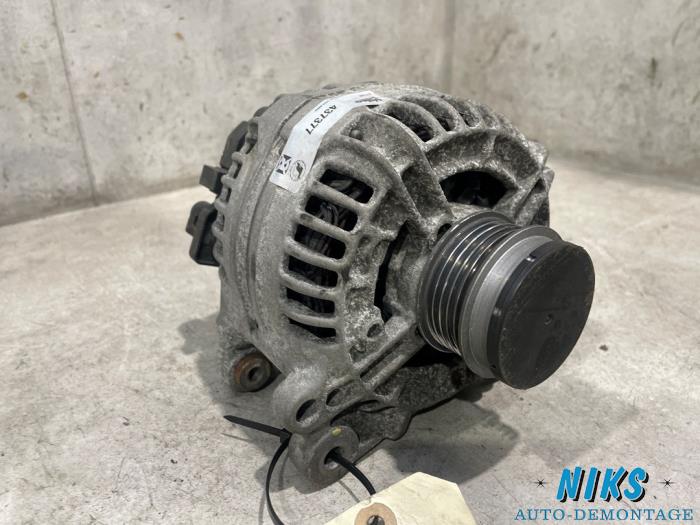Gebruikte Dynamo Audi A4 Avant (B6) 1.9 TDI PDE 130 Prijs op aanvraag aangeboden door Niks autodemontage