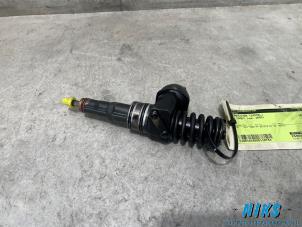 Gebruikte Verstuiver (diesel) Volkswagen Caddy III (2KA,2KH,2CA,2CH) 1.9 TDI Prijs op aanvraag aangeboden door Niks autodemontage