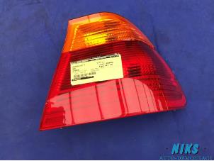 Gebruikte Achterlicht rechts BMW 3-Serie Prijs op aanvraag aangeboden door Niks autodemontage