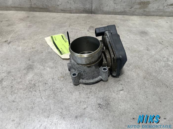 Gebruikte Gasklephuis Audi A4 Avant (B7) 2.0 TFSI 20V Quattro Prijs op aanvraag aangeboden door Niks autodemontage