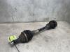 Aandrijfas links-voor van een Skoda Fabia II Combi, 2007 / 2015 1.2i 12V, Combi/o, 4Dr, Benzine, 1.198cc, 51kW (69pk), FWD, BZG, 2007-10 / 2009-03 2009