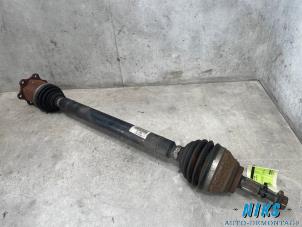 Gebruikte Aandrijfas rechts-voor Skoda Octavia Combi (5EAC) 2.0 TDI GreenTec 16V Prijs op aanvraag aangeboden door Niks autodemontage