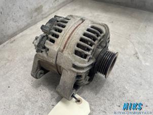 Gebruikte Dynamo Opel Astra H (L48) 1.4 16V Twinport Prijs op aanvraag aangeboden door Niks autodemontage