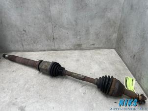 Gebruikte Cardanas rechts-voor (VWA) Ford Transit Connect 1.8 TDCi 90 DPF Prijs op aanvraag aangeboden door Niks autodemontage