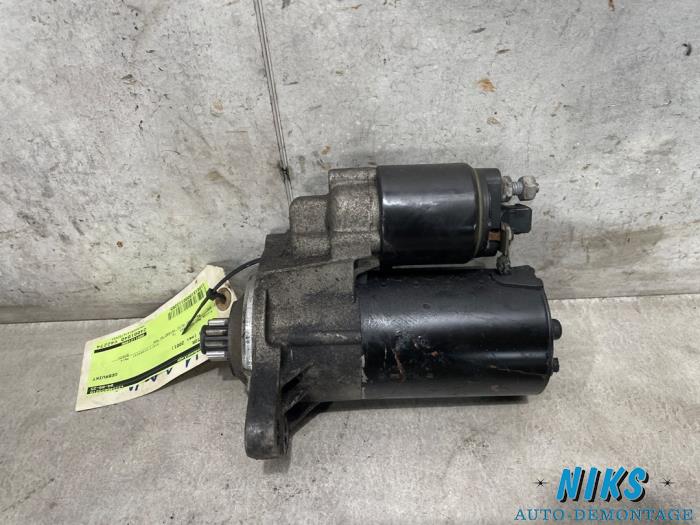 Gebruikte Startmotor Audi A3 (8L1) 1.6 Prijs op aanvraag aangeboden door Niks autodemontage