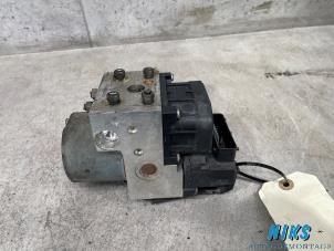 Gebruikte ABS Pomp Toyota Yaris (P1) 1.3 16V VVT-i Prijs op aanvraag aangeboden door Niks autodemontage