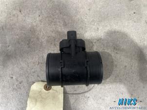 Gebruikte Luchtweger Opel Corsa E 1.4 16V Prijs op aanvraag aangeboden door Niks autodemontage