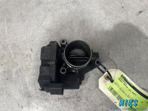 Gebruikte Gasklephuis Renault Master II (FD/HD) 2.5 dCi 150 FAP Prijs op aanvraag aangeboden door Niks autodemontage