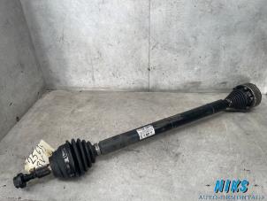 Gebruikte Aandrijfas rechts-voor Seat Leon (1P1) 1.2 TSI Prijs op aanvraag aangeboden door Niks autodemontage