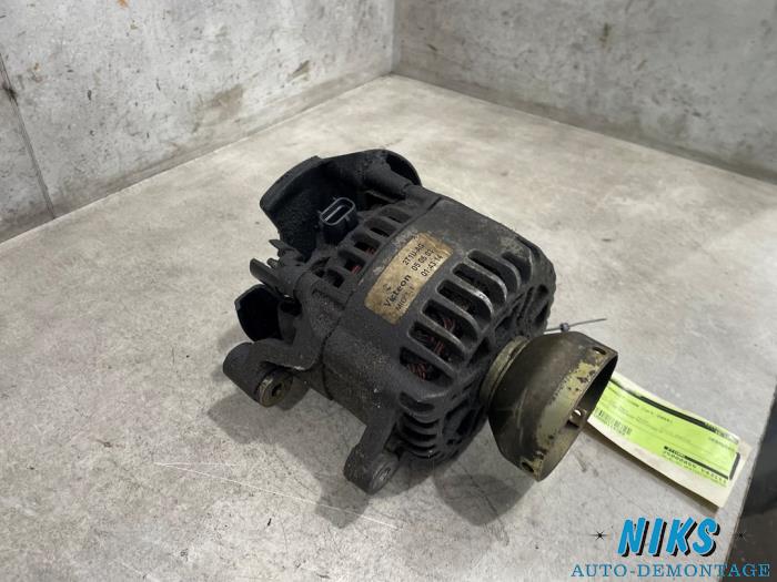 Gebruikte Dynamo Ford Transit Connect 1.8 TDCi SWB Prijs op aanvraag aangeboden door Niks autodemontage