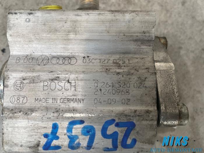 Gebruikte Brandstofpomp Mechanisch Volkswagen Golf V (1K1) 1.4 FSI 16V Prijs op aanvraag aangeboden door Niks autodemontage