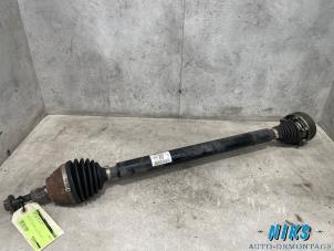 Gebruikte Aandrijfas rechts-voor Seat Leon ST (5FF) 1.4 TSI 16V Prijs op aanvraag aangeboden door Niks autodemontage