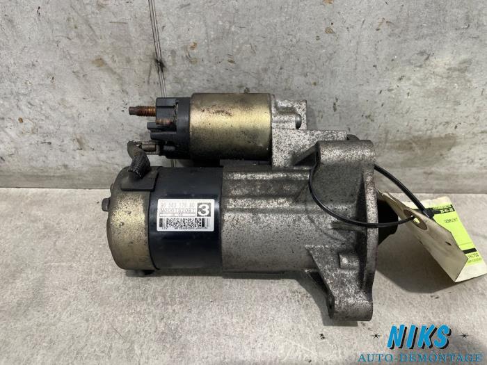 Gebruikte Startmotor Peugeot 307 CC (3B) 2.0 16V Prijs op aanvraag aangeboden door Niks autodemontage