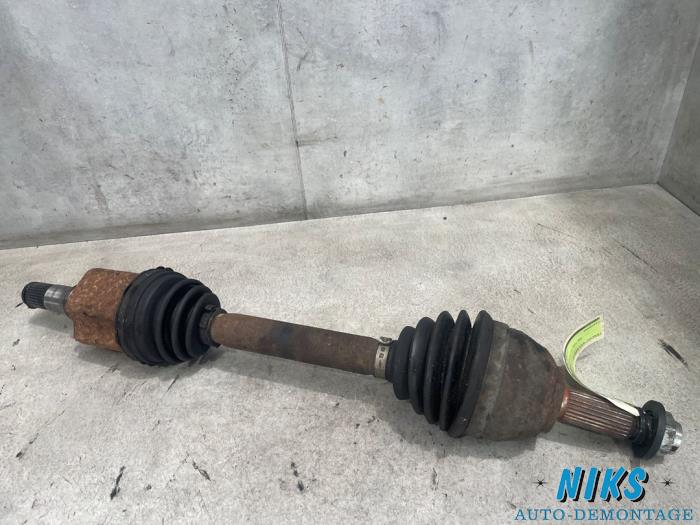 Used Steekas links-voor Ford Transit Connect 1.8 TDCi 110 Price on request offered by Niks autodemontage