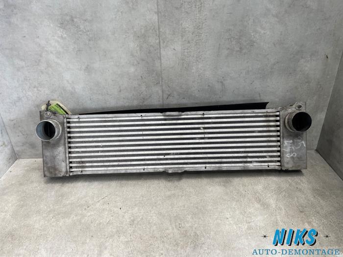 Gebruikte Intercooler Mercedes Vito (639.6) 2.2 109 CDI 16V Prijs op aanvraag aangeboden door Niks autodemontage