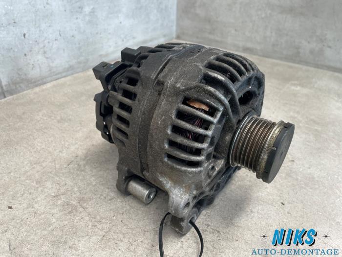 Alternator Volkswagen Golf VI (5K1), 2008 / 2013 1.4 TSI 122 16V, Hatchback, Benzine, 1.390cc, 90kW (122pk), FWD, CAXA, 2008-10 / 2012-11 (Gebruikt)