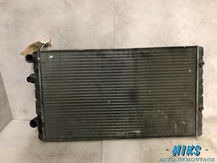 Gebruikte Radiateur Seat Arosa Prijs op aanvraag aangeboden door Niks autodemontage