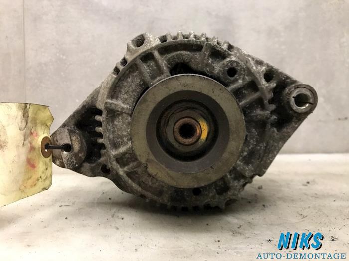 Gebruikte Dynamo Honda Civic (MA/MB) 1.5 VEi 16V Prijs op aanvraag aangeboden door Niks autodemontage