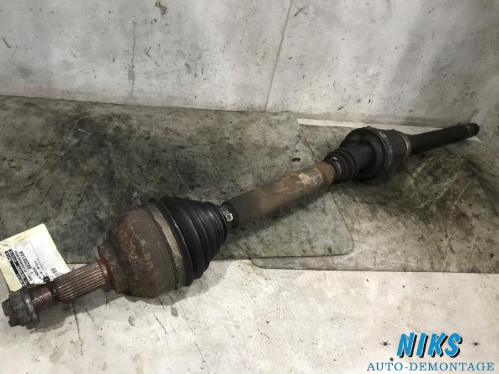 Aandrijfas rechts-voor van een Renault Espace (JK) 2.0 16V Turbo 2003