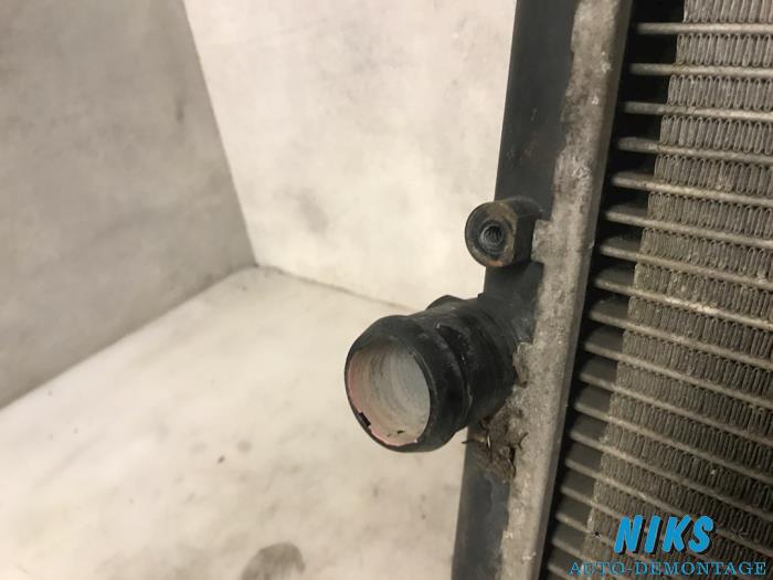 Gebruikte Radiateur Volkswagen Lupo (6X1) 1.2 TDI 3L Prijs op aanvraag aangeboden door Niks autodemontage